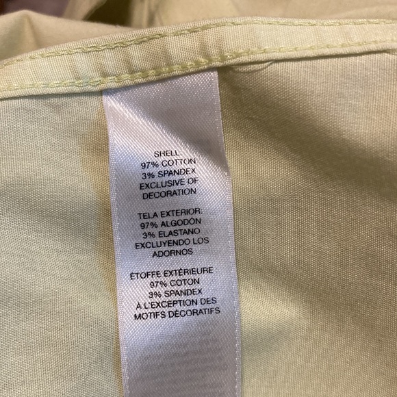 Chico’s Button Down Blouse w/ front tie- size 2 - Picture 5 of 5